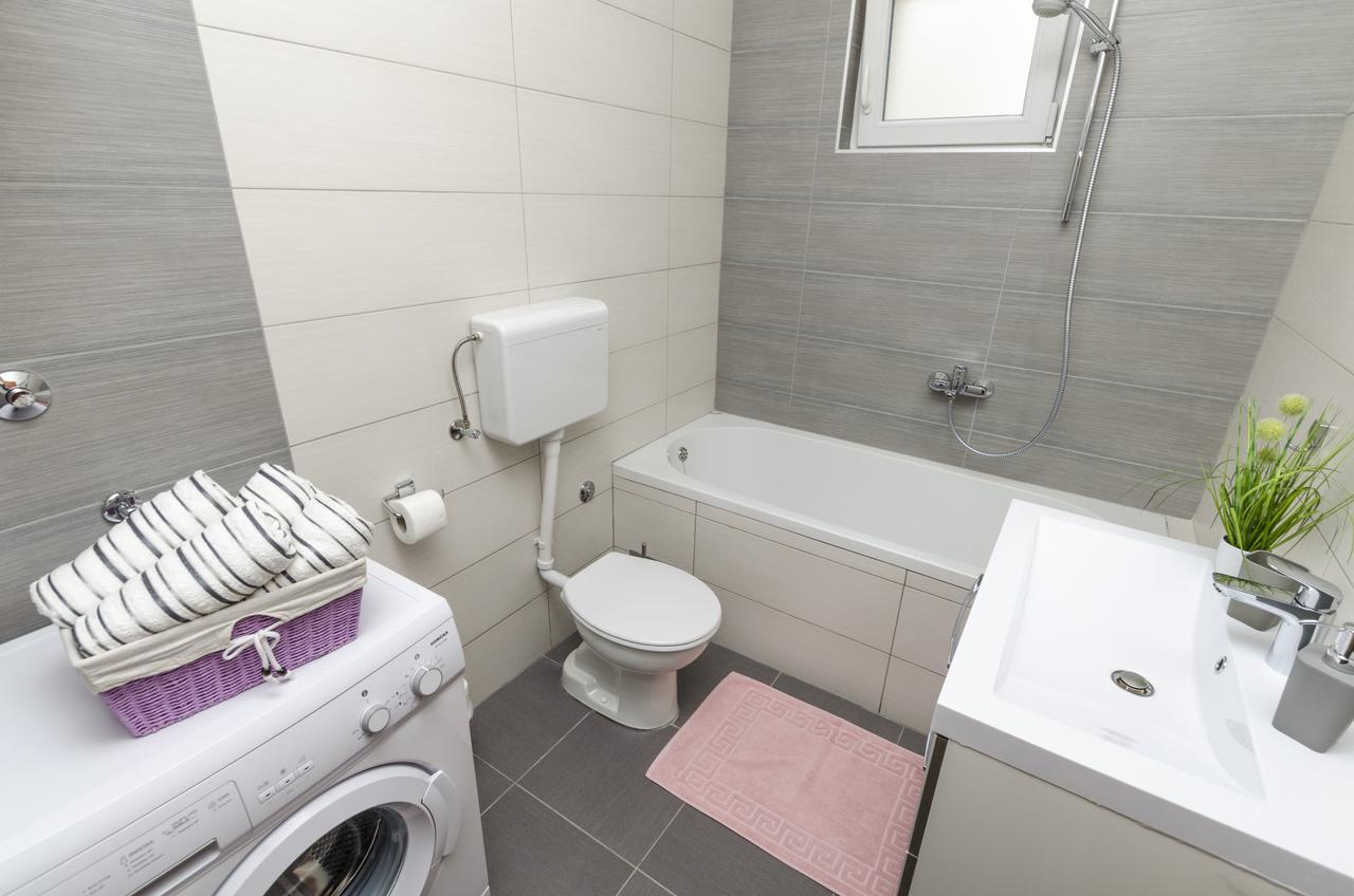 Apartment Antonija Primosten Luaran gambar